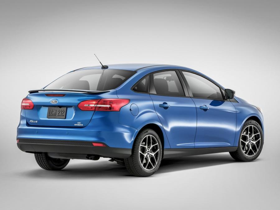  Ford Focus Sedan 2014 года  (фото 6 из 36)
